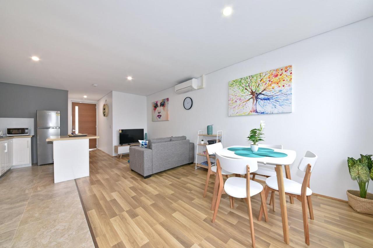 2X2 Modern Apartment Near Airport And City Perth Exteriör bild