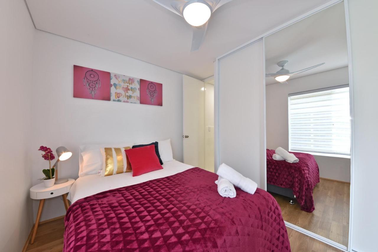 2X2 Modern Apartment Near Airport And City Perth Exteriör bild
