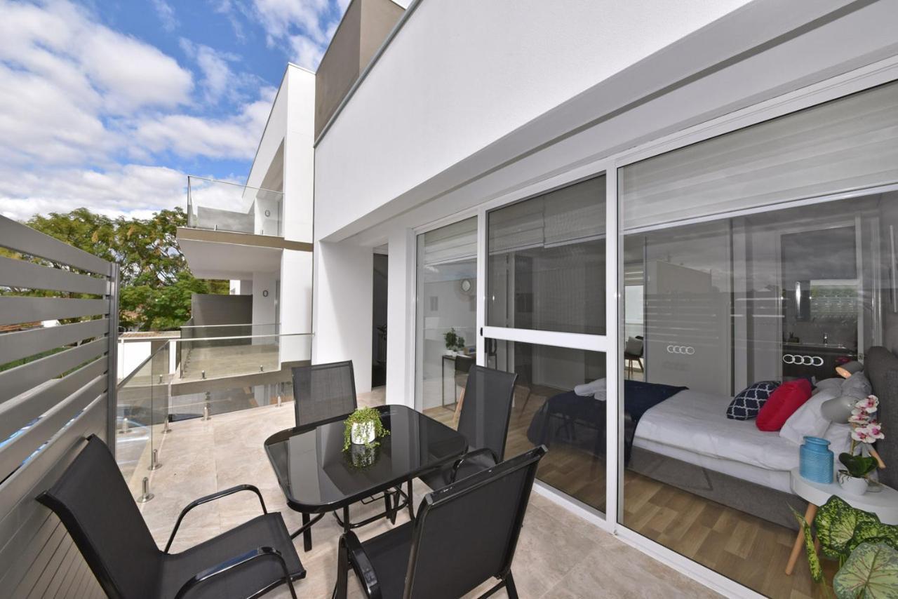 2X2 Modern Apartment Near Airport And City Perth Exteriör bild