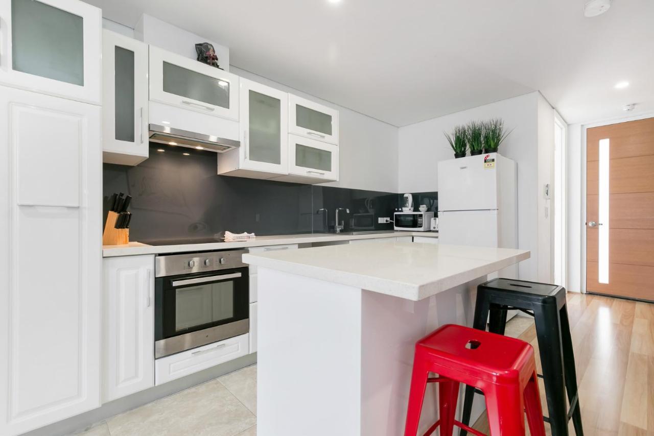 2X2 Modern Apartment Near Airport And City Perth Exteriör bild