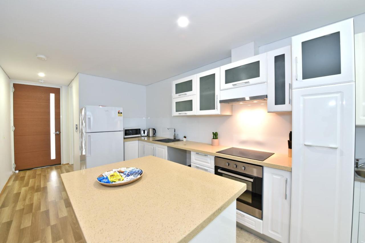 2X2 Modern Apartment Near Airport And City Perth Exteriör bild