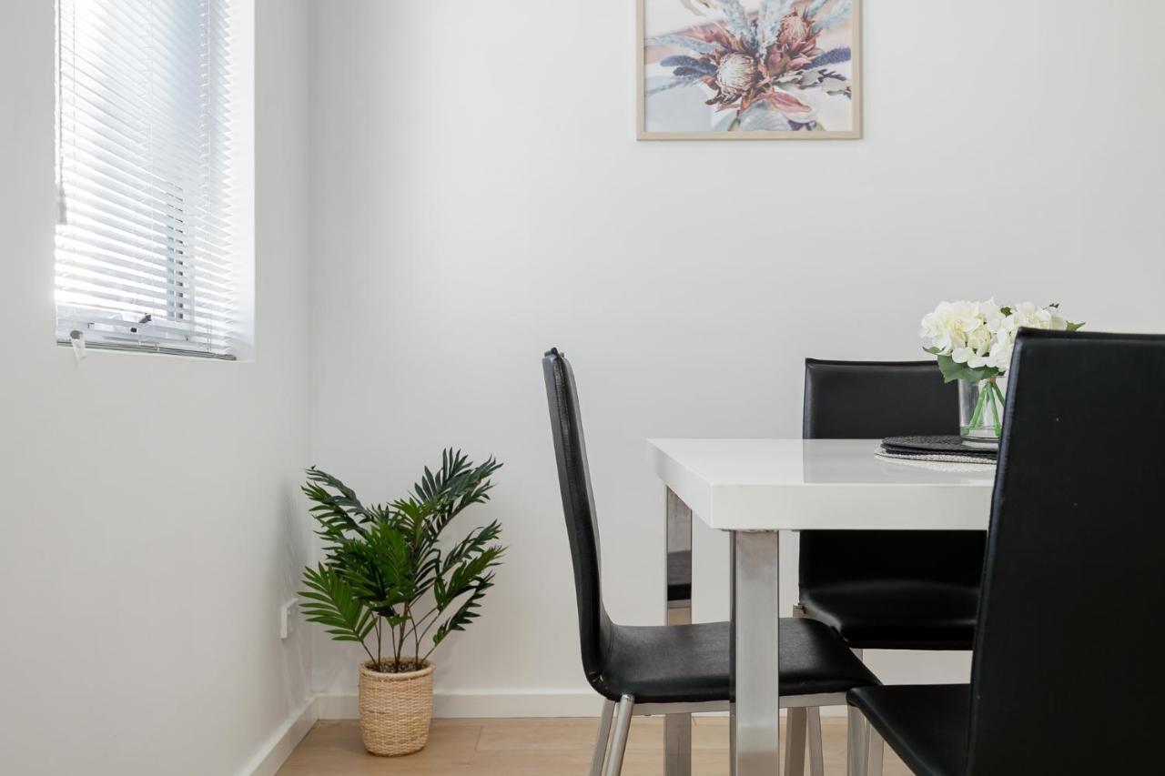 2X2 Modern Apartment Near Airport And City Perth Exteriör bild